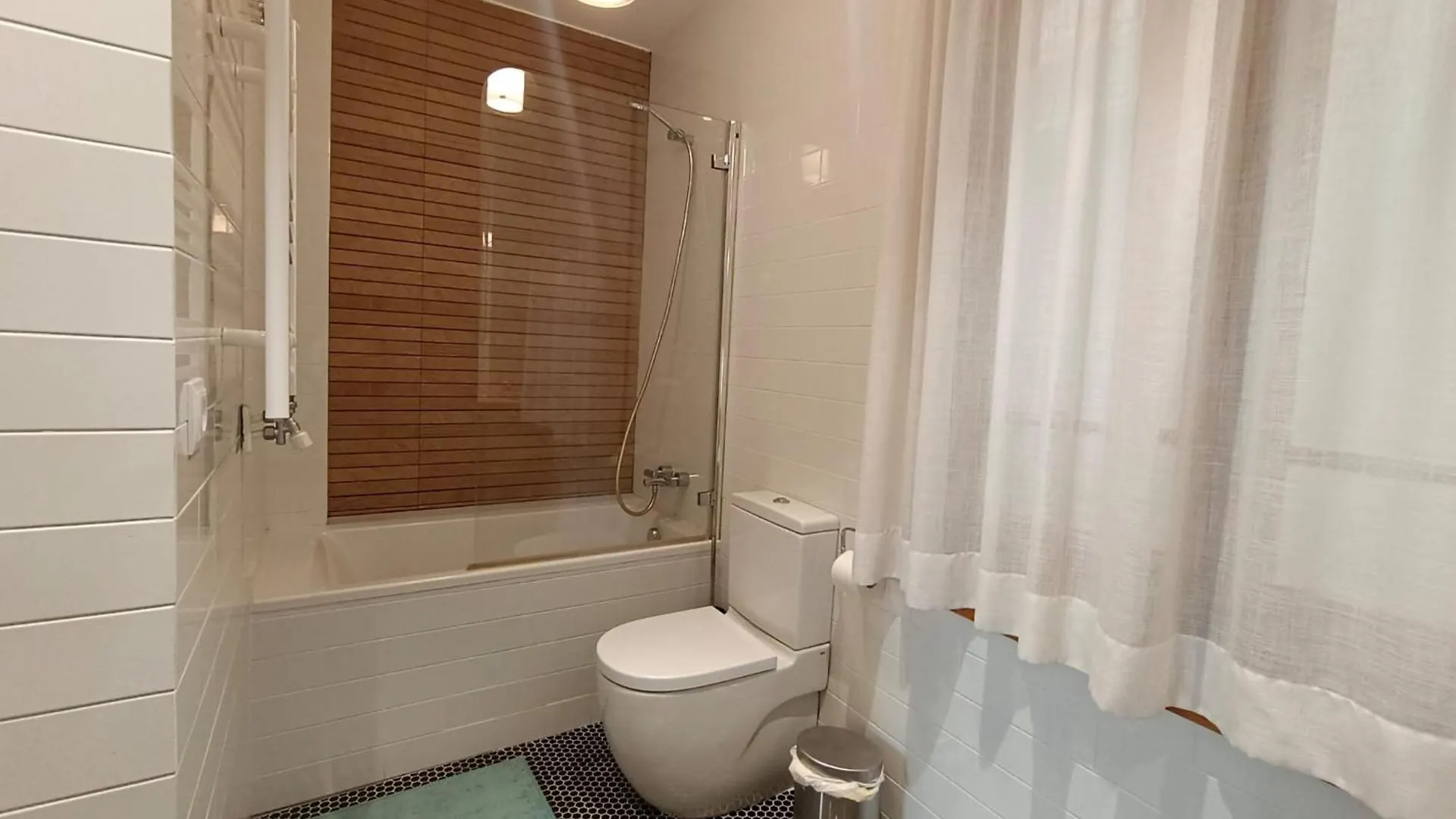 Private Rooms In Gothic Barcelona Spain